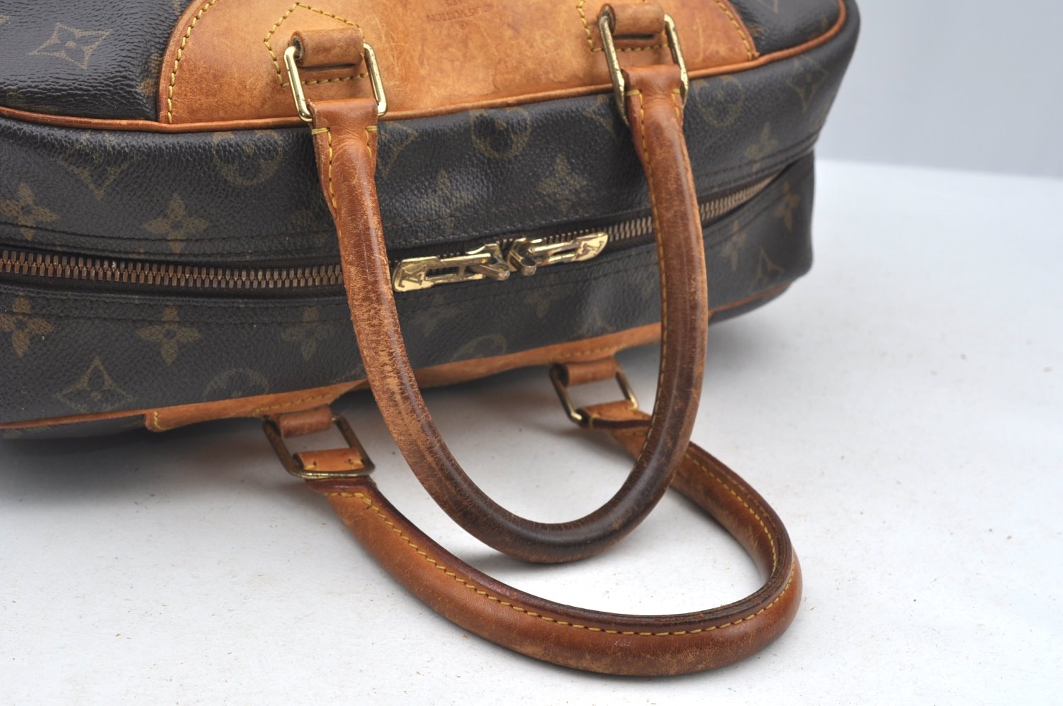 Authentic Louis Vuitton Monogram Deauville Hand Bag M47270 LV K5130