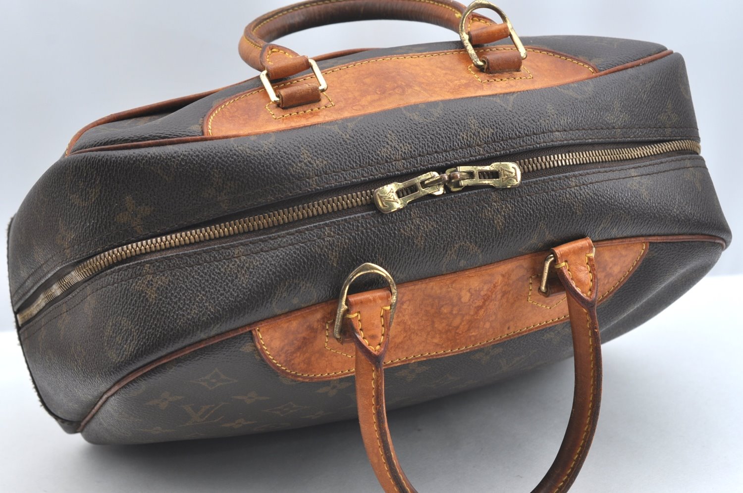 Authentic Louis Vuitton Monogram Deauville Hand Bag M47270 LV K5143