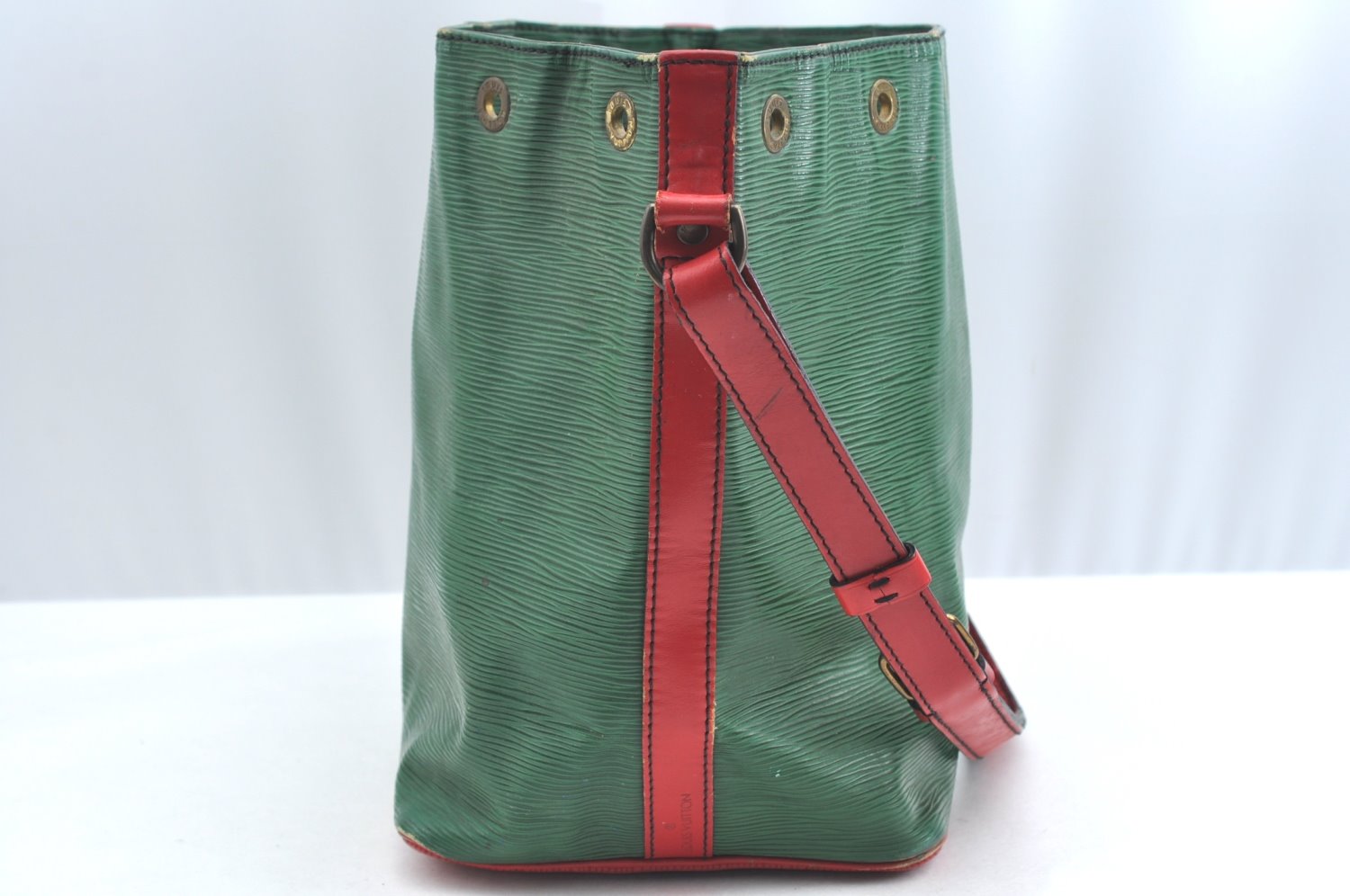 Auth Louis Vuitton Epi Petit Noe Bi-color Green x Red Drawstring Bag Junk K5146