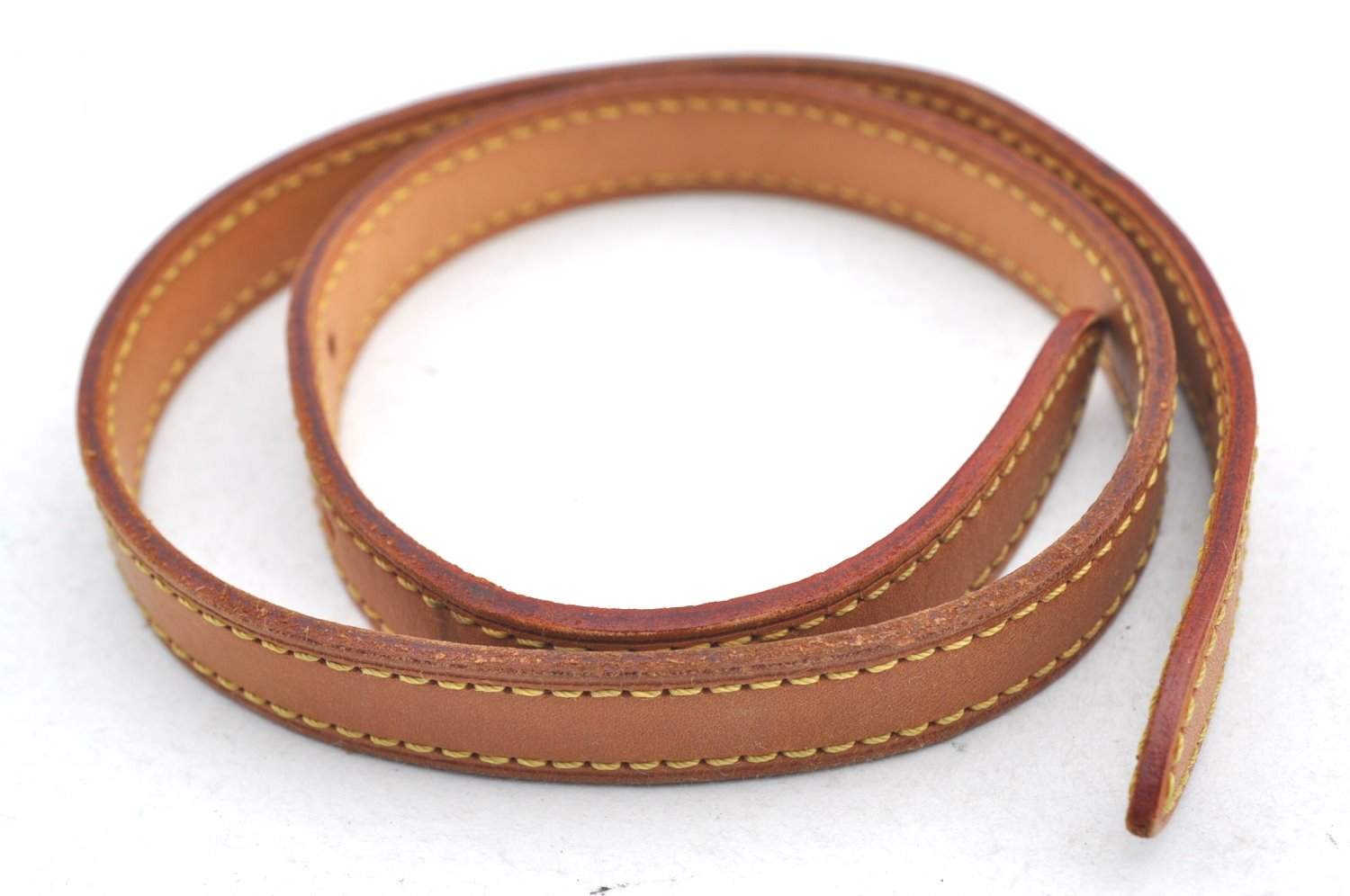 Authentic Louis Vuitton Leather Shoulder Strap For Bucket PM 27.6