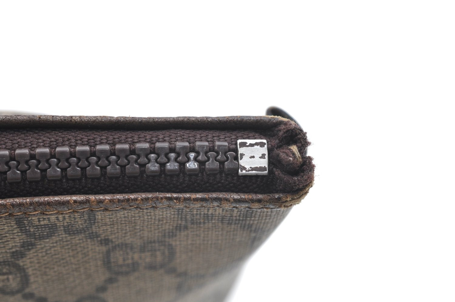 Authentic GUCCI GG Plus Clutch Hand Bag Purse PVC Leather Brown K5183