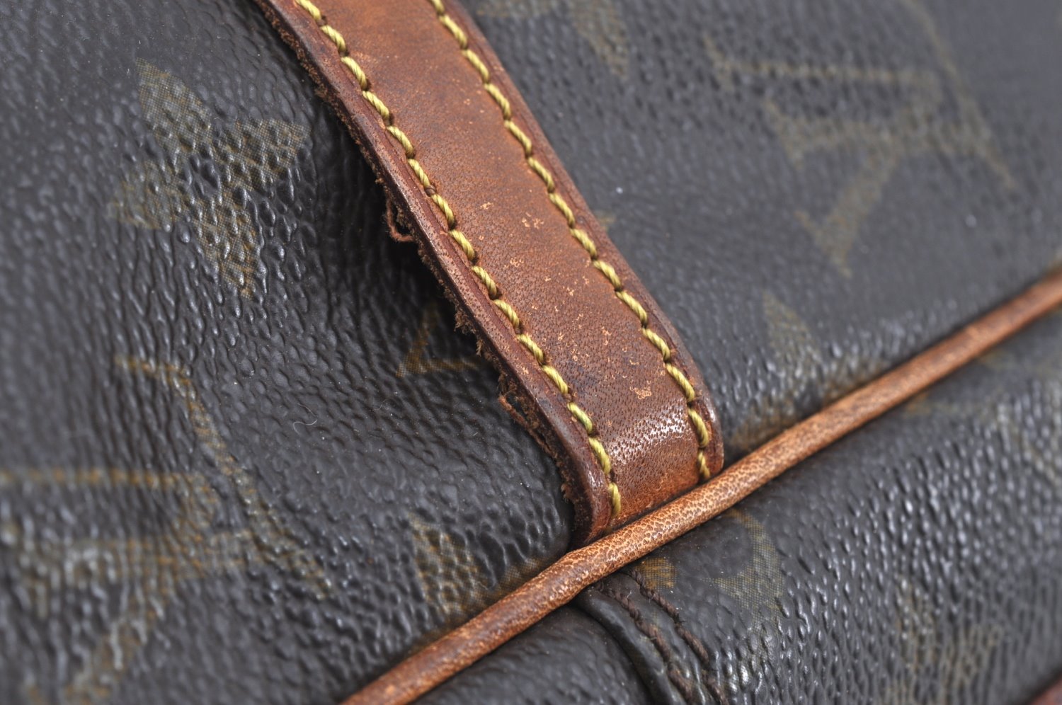 Authentic Louis Vuitton Monogram Danube GM Shoulder Cross Bag M45262 LV K5210