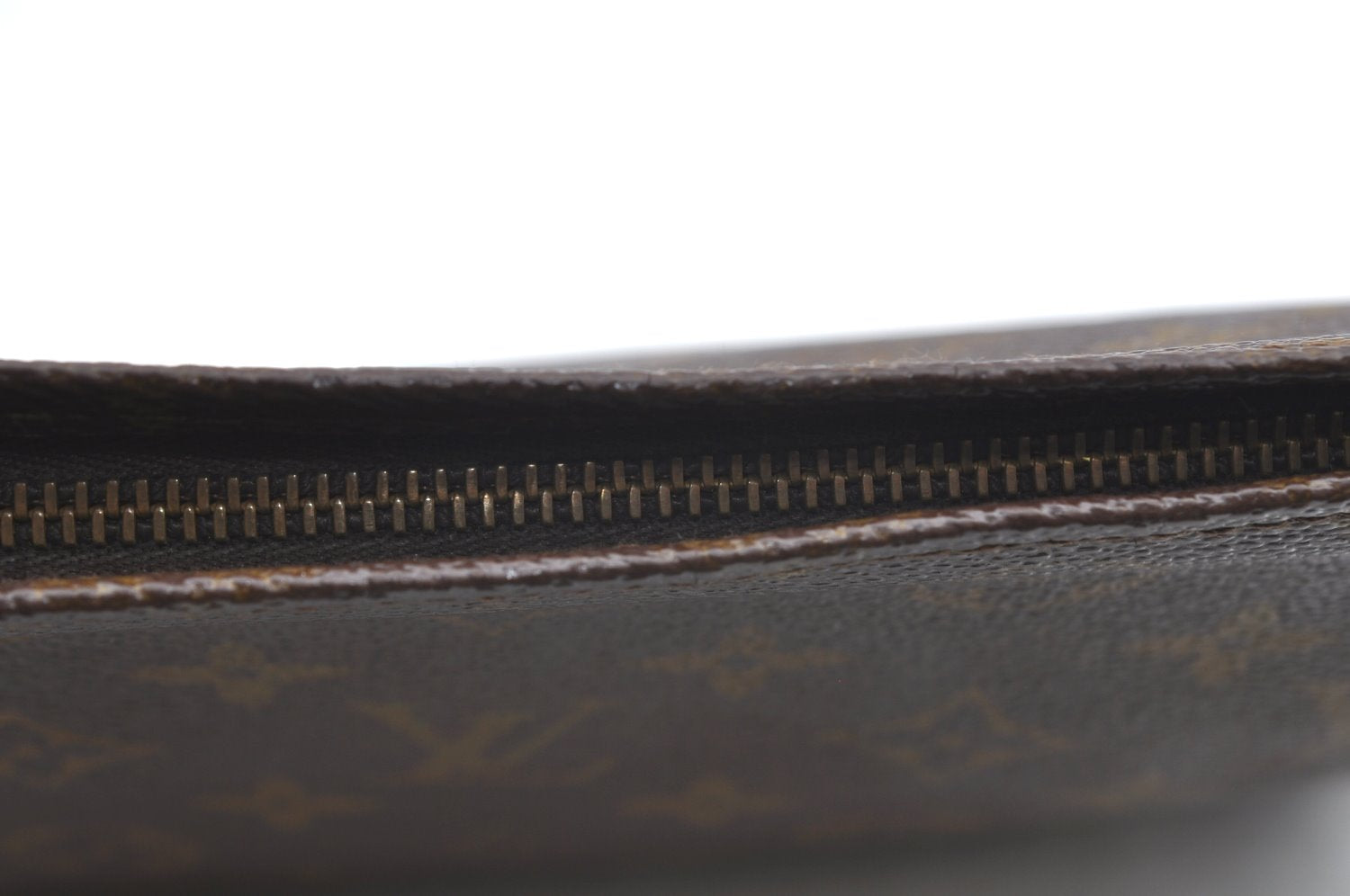 Auth Louis Vuitton Monogram Poche Toilette 26 Cosmetics Pouch Old Model LV K5217