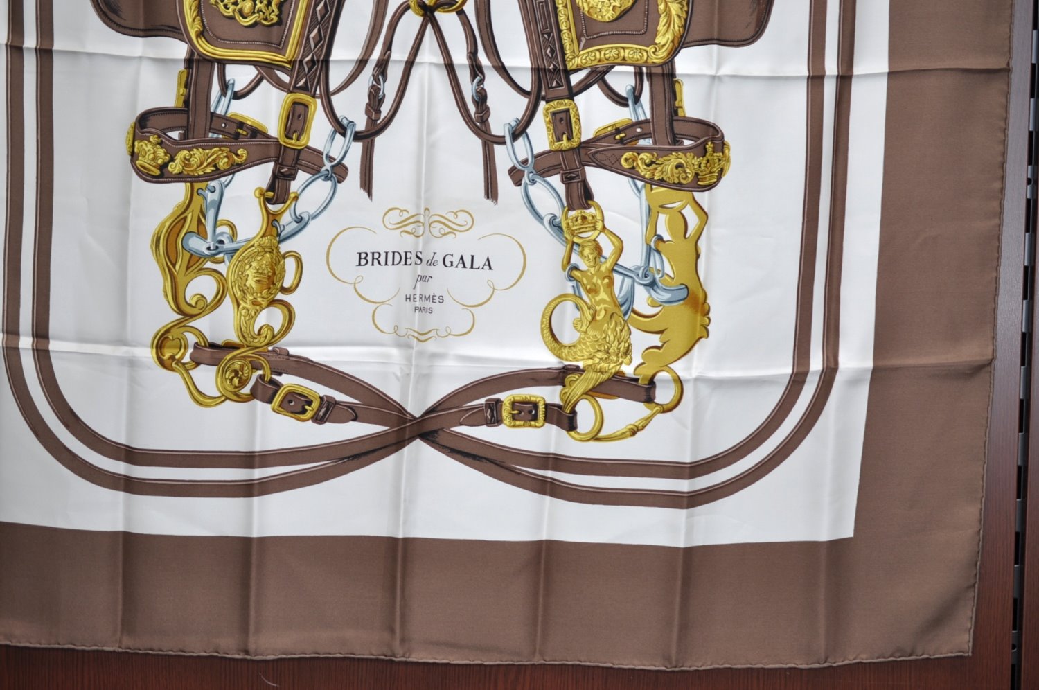 Authentic HERMES Carre 90 Scarf 