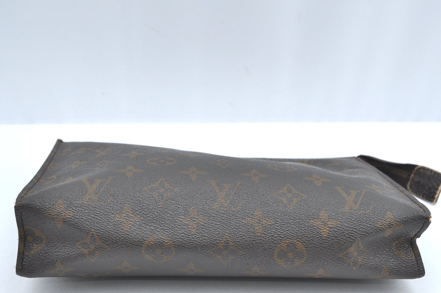 Authentic Louis Vuitton Monogram Poche Toilette 26 Cosmetics Pouch Junk K5224