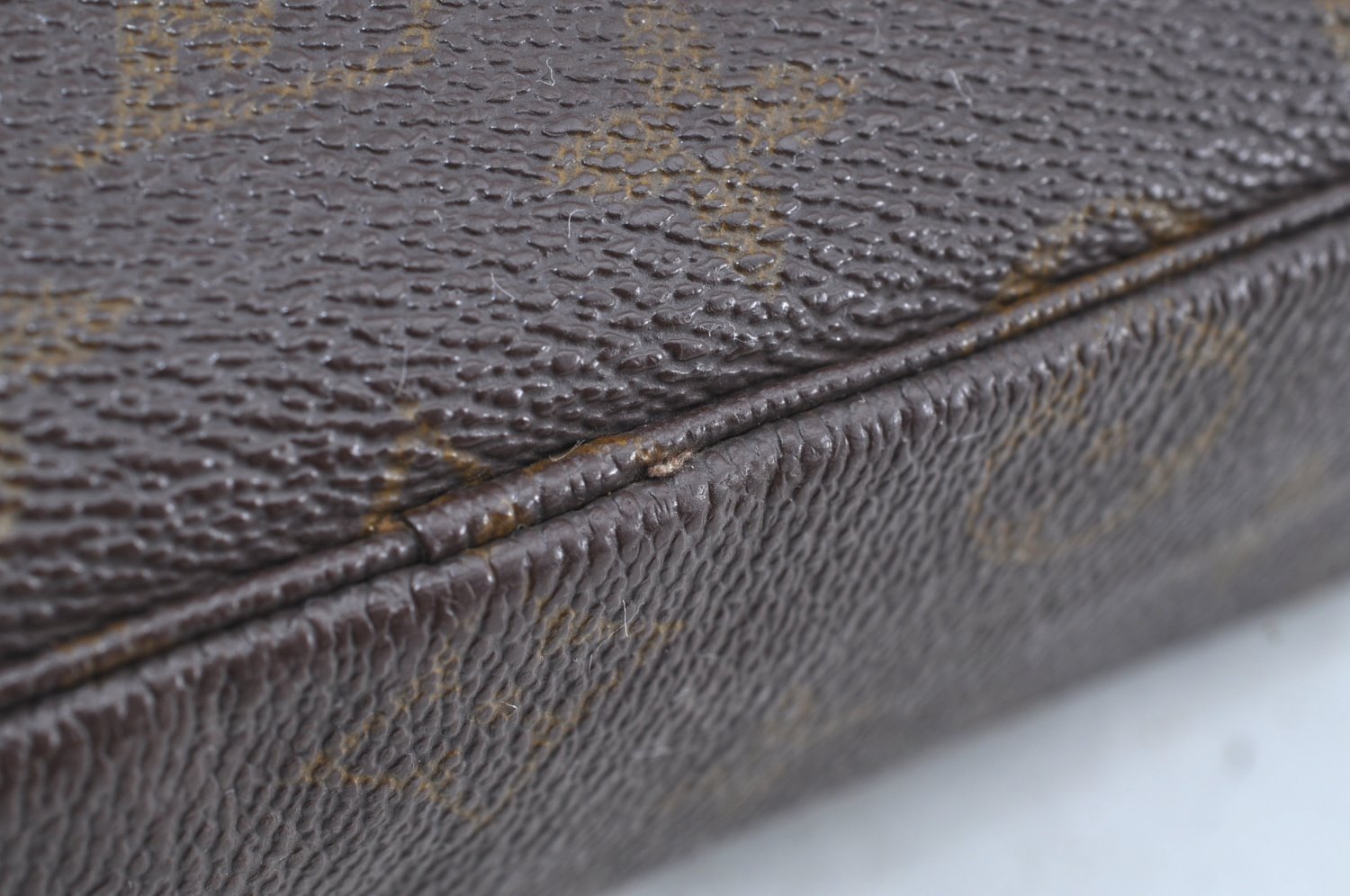 Auth Louis Vuitton Monogram Trousse Toilette 23 Clutch Bag M47524 Junk K5227