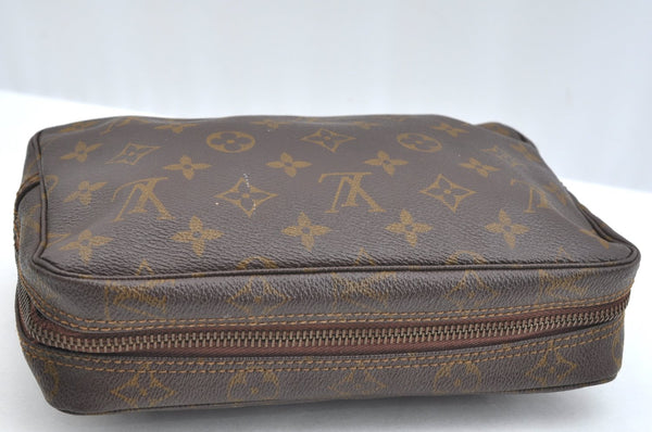 Auth Louis Vuitton Monogram Trousse Toilette 23 Clutch Hand Bag Old Model K5228