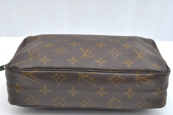 Auth Louis Vuitton Monogram Trousse Toilette 23 Clutch Hand Bag Old Model K5228
