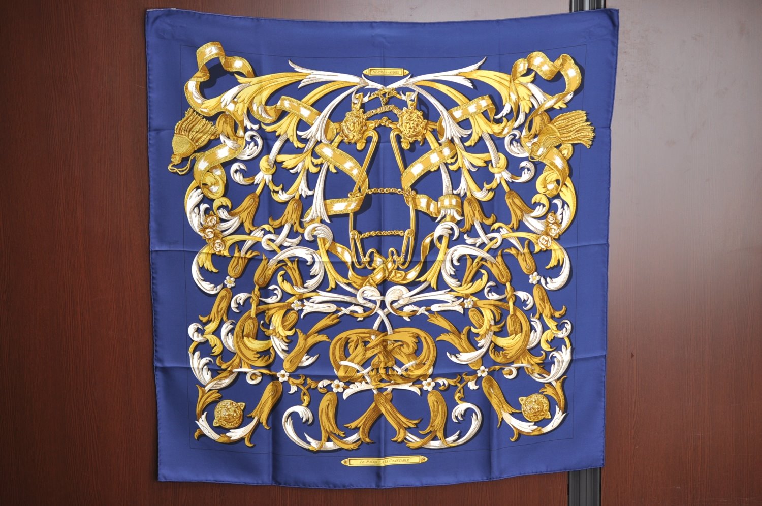 Auth HERMES Carre 90 Scarf 