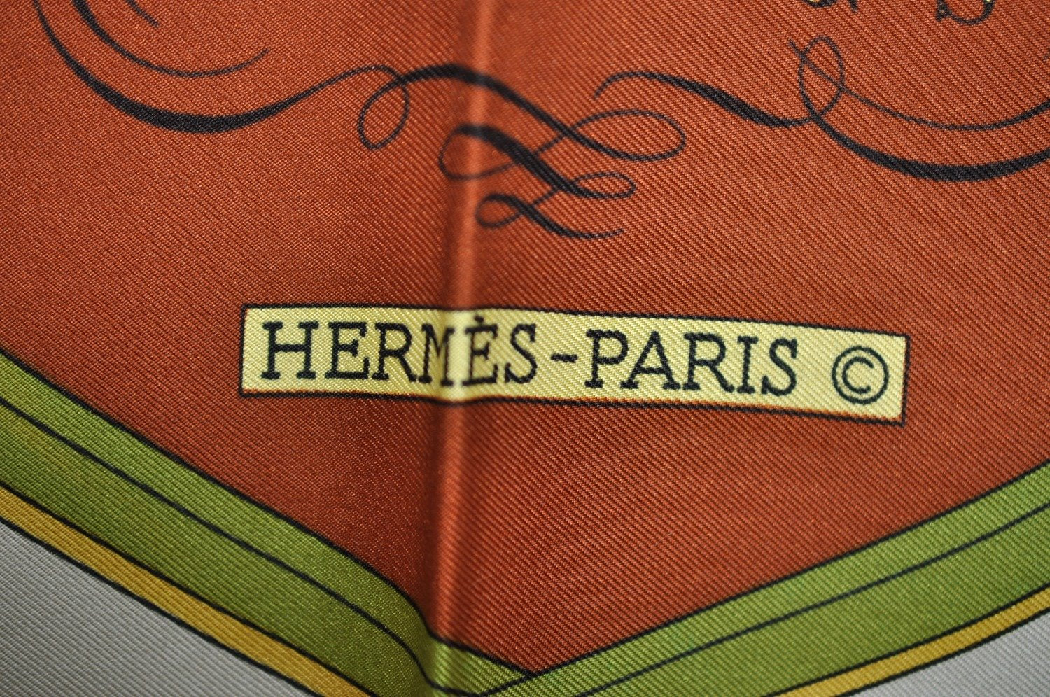 Authentic HERMES Carre 90 Scarf 