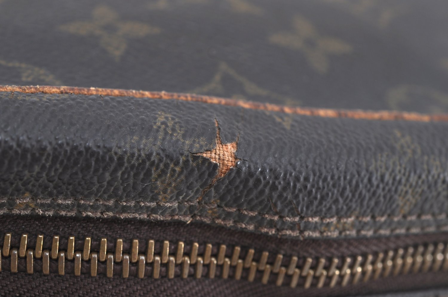 Authentic Louis Vuitton Monogram Compiegne 28 Clutch Hand Bag M51845 LV K5248