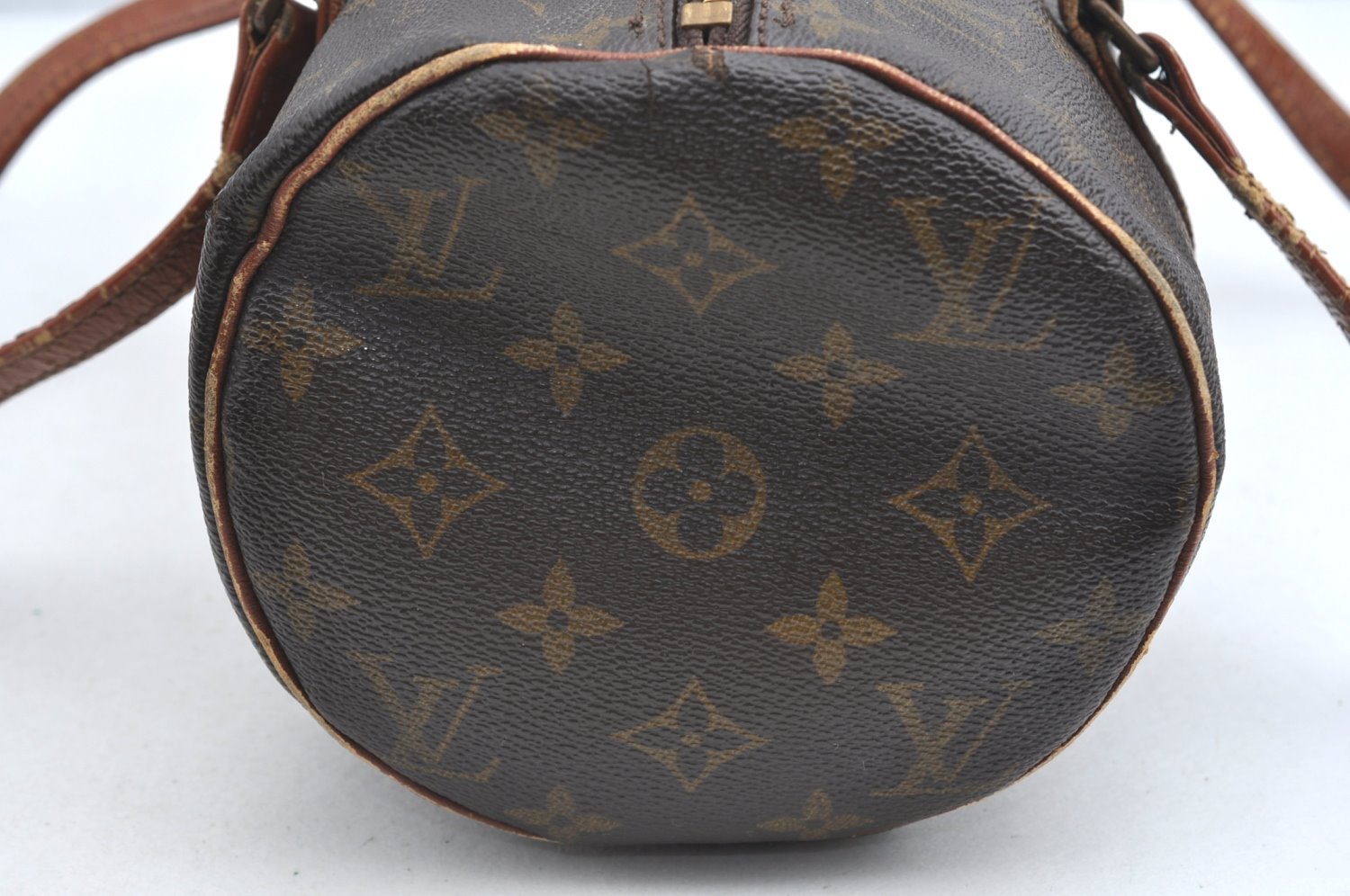 Authentic Louis Vuitton Monogram Papillon 30 Hand Bag Old Model LV K5252
