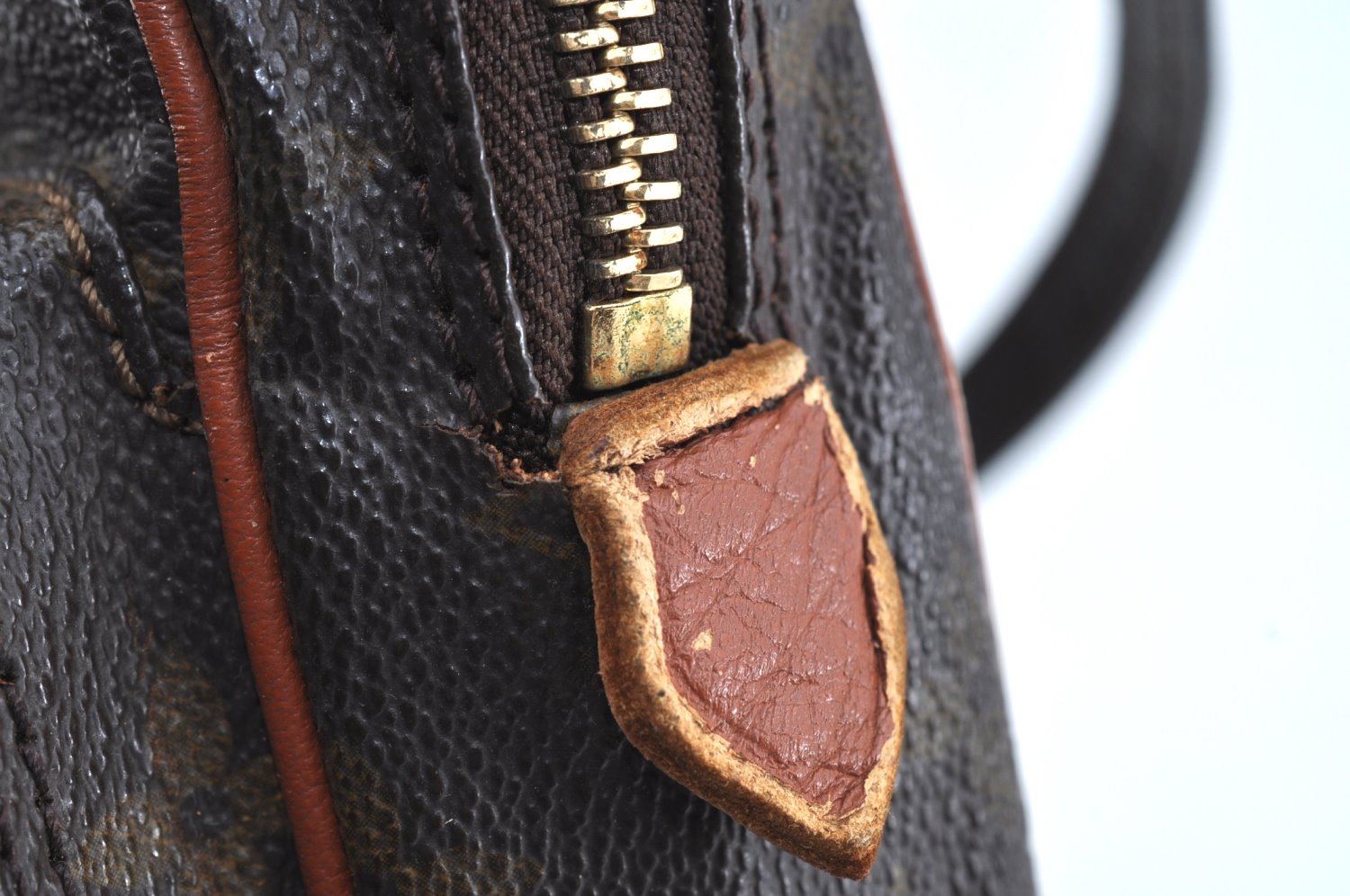 Auth Louis Vuitton Monogram Mini Amazone Shoulder Cross Bag Old Model Junk K5259