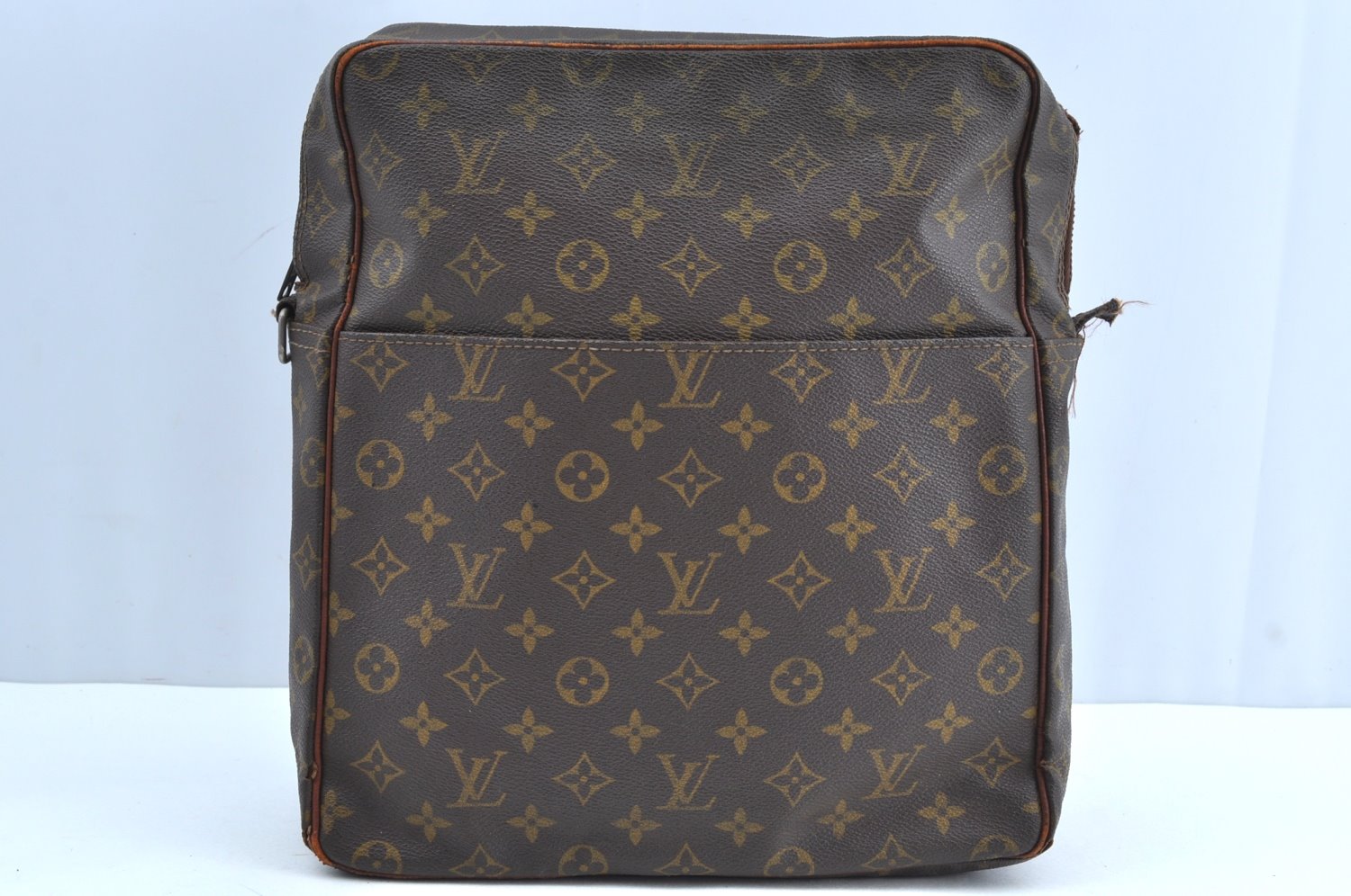 Authenic Louis Vuitton Monogram Marceau Shoulder Cross Bag Old Model Junk K5260