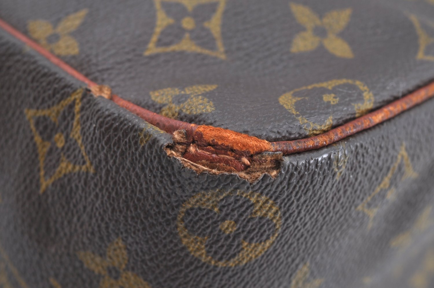 Authenic Louis Vuitton Monogram Marceau Shoulder Cross Bag Old Model Junk K5260