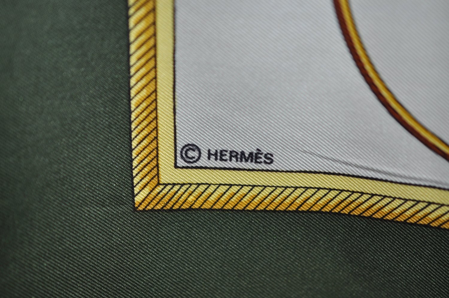 Authentic HERMES Carre 90 Scarf 