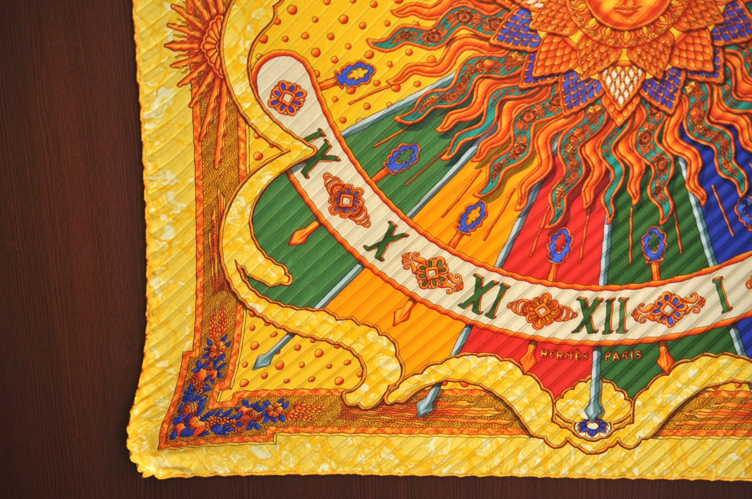 Authentic HERMES Pleats Scarf 