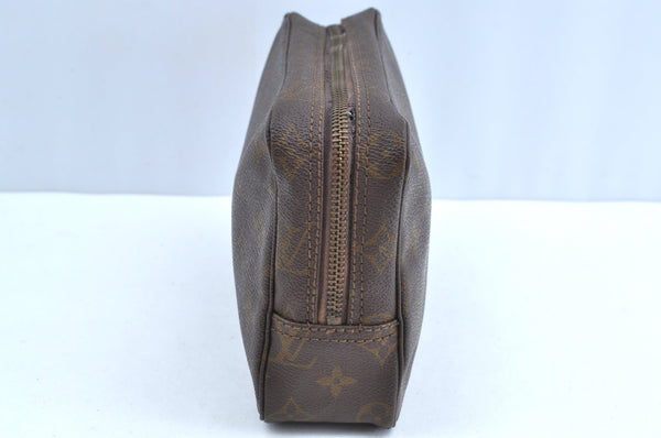 Auth Louis Vuitton Monogram Trousse Toilette 23 Clutch Hand Bag Old Model K5299