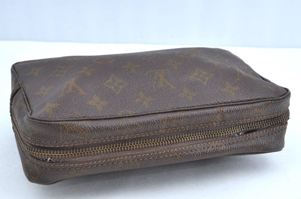 Auth Louis Vuitton Monogram Trousse Toilette 23 Clutch Hand Bag Old Model K5299