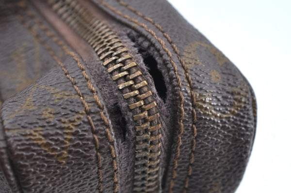 Auth Louis Vuitton Monogram Trousse Toilette 23 Clutch Hand Bag Old Model K5299