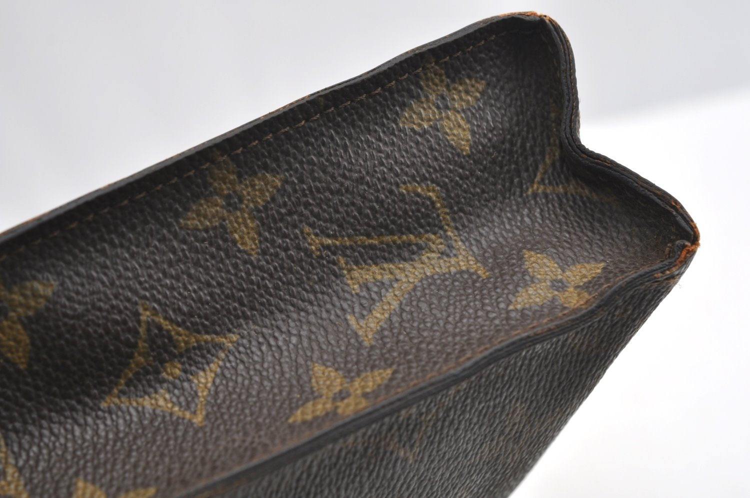 Auth Louis Vuitton Monogram Poche Toilette 26 Cosmetics Pouch Old Model K5308