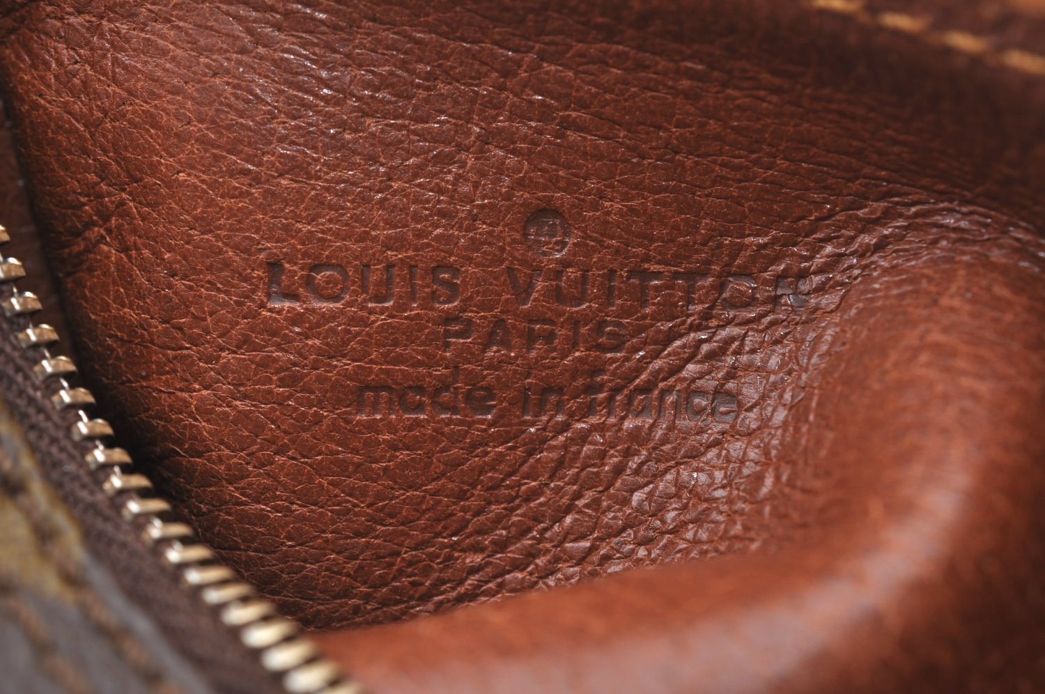 Authentic Louis Vuitton Monogram Trousse Ronde Pen Case Pouch Old Model LV K5312