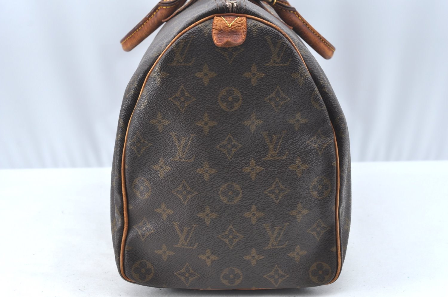 Authentic Louis Vuitton Monogram Speedy 40 Hand Boston Bag Old Model LV K5321