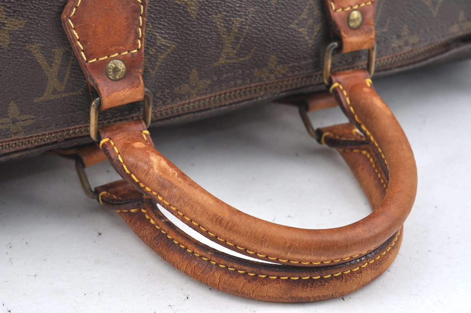 Authentic Louis Vuitton Monogram Speedy 40 Hand Boston Bag Old Model LV K5321