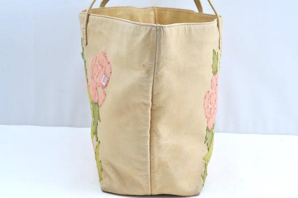 Authentic FENDI Flower Motif Bijou Leather Shoulder Tote Bag Beige K5326