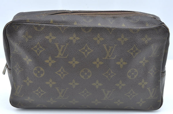 Auth Louis Vuitton Monogram Trousse Toilette 28 Clutch Hand Bag M47522 LV K5330