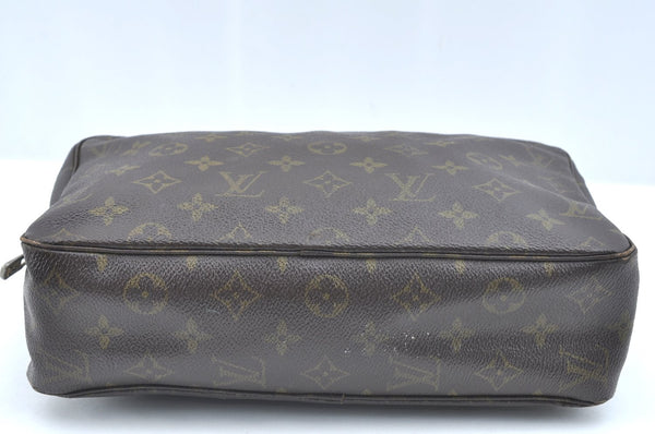 Auth Louis Vuitton Monogram Trousse Toilette 28 Clutch Hand Bag M47522 LV K5330