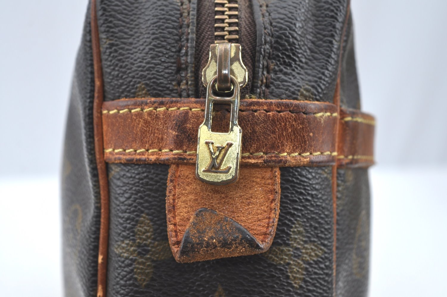 Authentic Louis Vuitton Monogram Compiegne 28 Clutch Hand Bag M51845 LV K5332