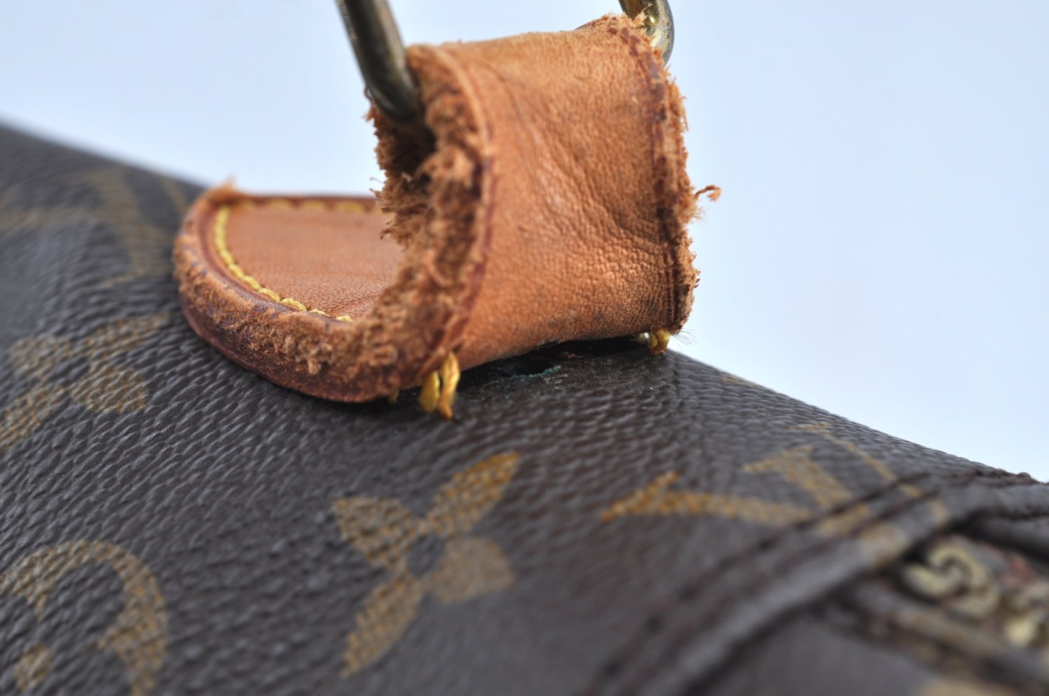 Authentic Louis Vuitton Monogram Danube 28 Shoulder Cross Body Bag LV K5333