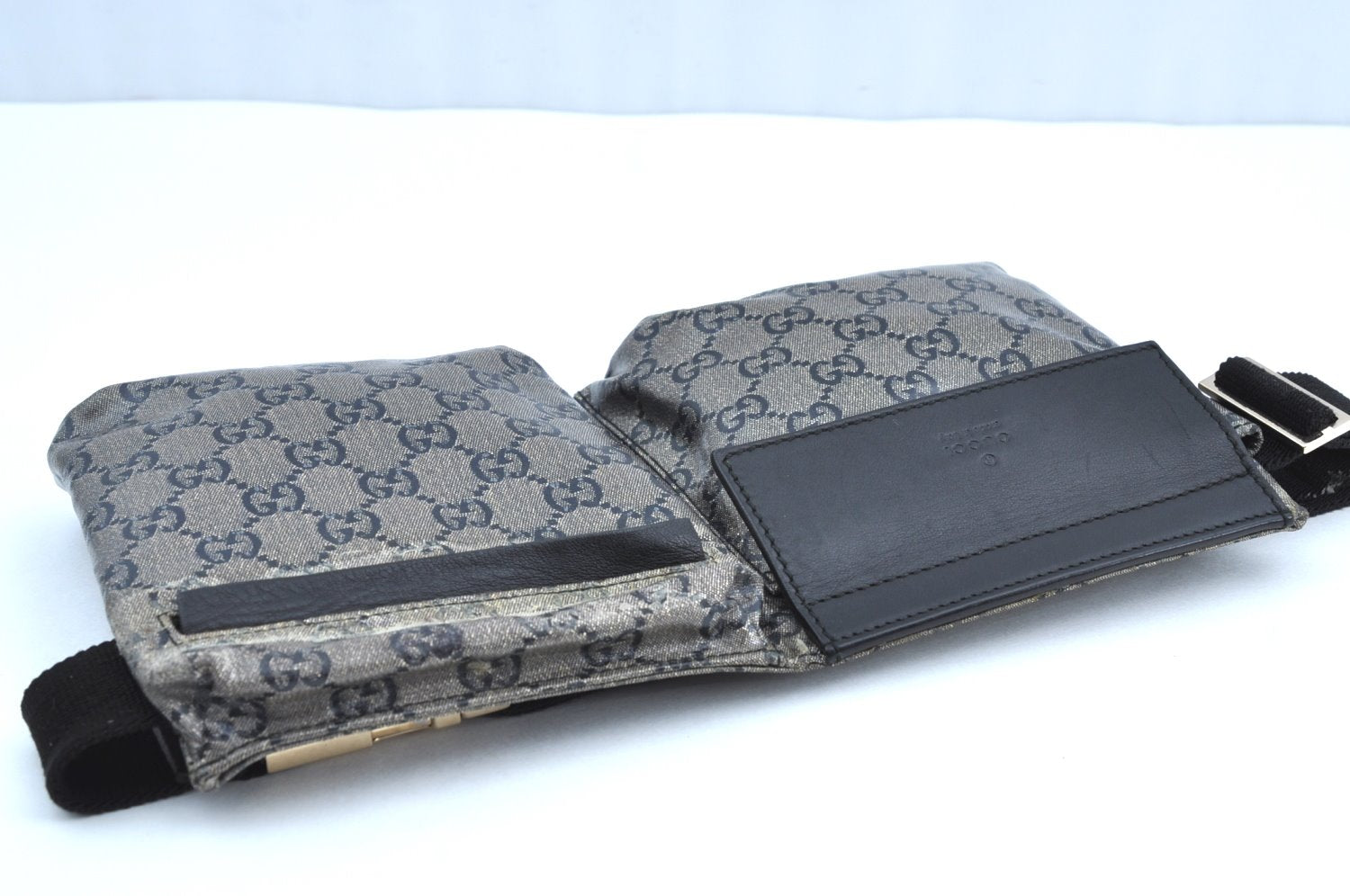 Authentic GUCCI GG Crystal Waist Body Bag Purse GG PVC Leather 28566 Black K5349