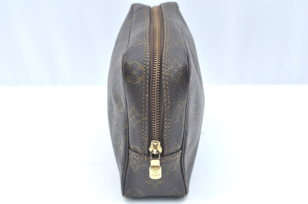 Auth Louis Vuitton Monogram Trousse Toilette 23 Clutch Hand Bag M47524 LV K5355