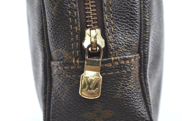 Auth Louis Vuitton Monogram Trousse Toilette 23 Clutch Hand Bag M47524 LV K5355