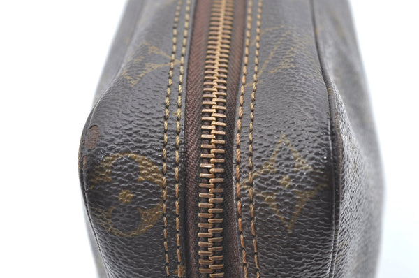 Auth Louis Vuitton Monogram Trousse Toilette 23 Clutch Hand Bag M47524 LV K5355