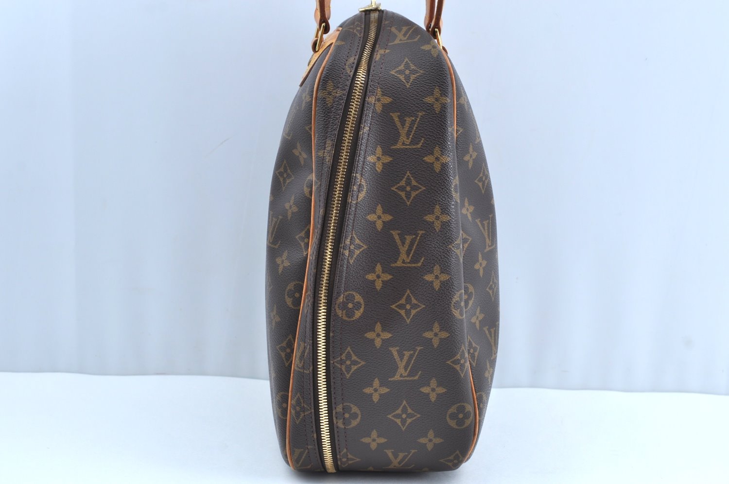Authentic Louis Vuitton Monogram Excursion Hand Bag M41450 LV K5356