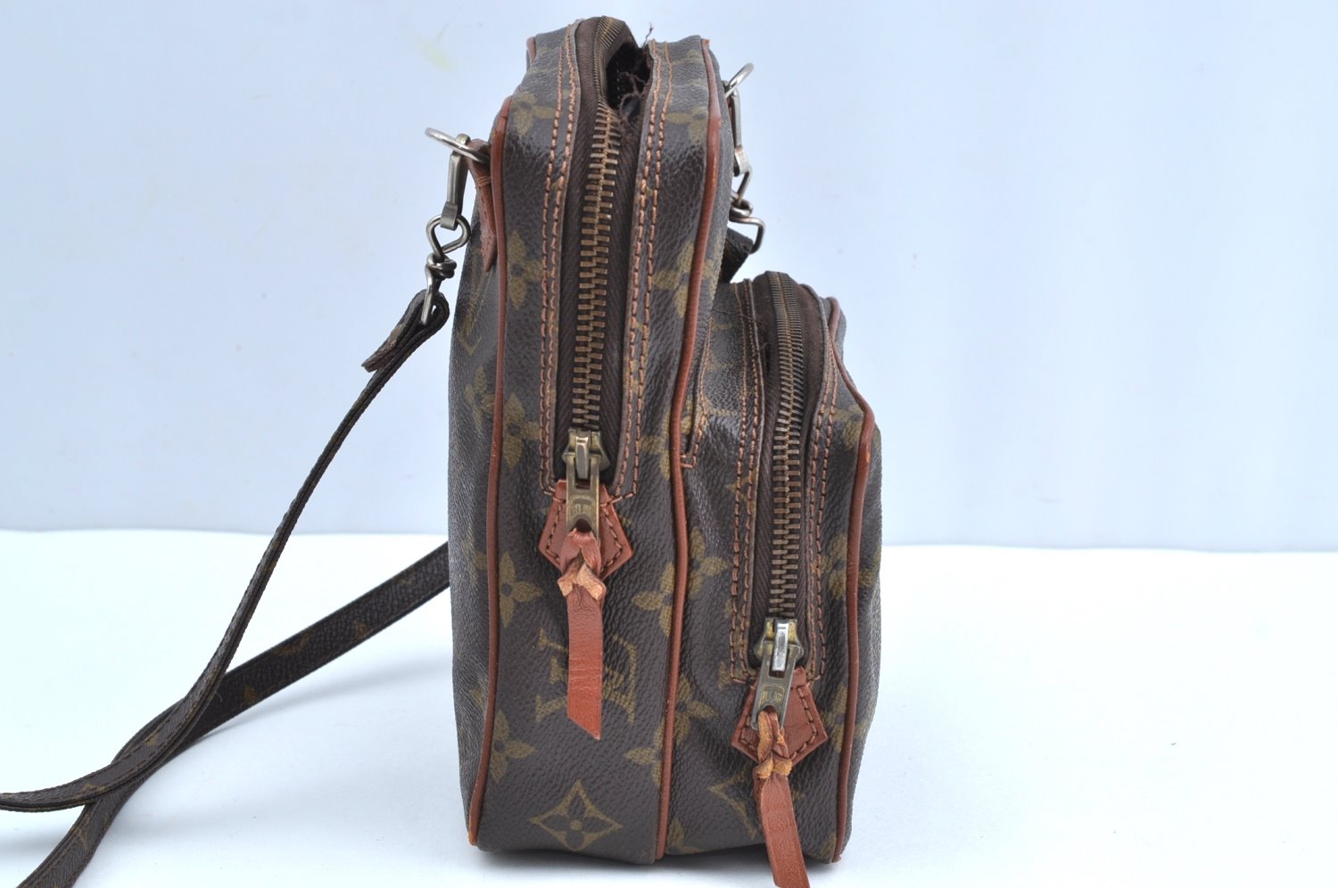 Auth Louis Vuitton Monogram Amazone Shoulder Cross Body Bag Old Model Junk K5385