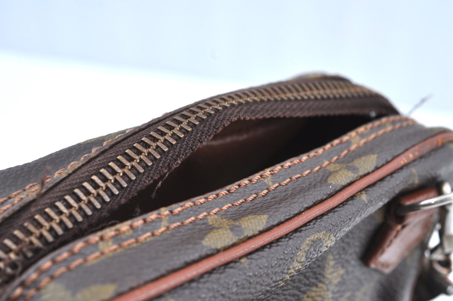 Auth Louis Vuitton Monogram Amazone Shoulder Cross Body Bag Old Model Junk K5385