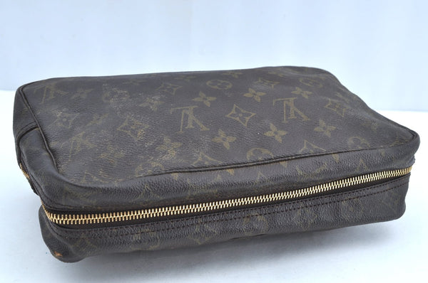 Auth Louis Vuitton Monogram Trousse Toilette 28 Clutch Hand Bag M47522 LV K5386
