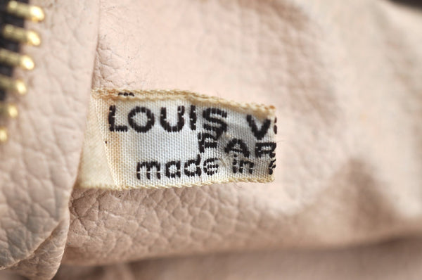 Auth Louis Vuitton Monogram Trousse Toilette 28 Clutch Hand Bag M47522 LV K5386