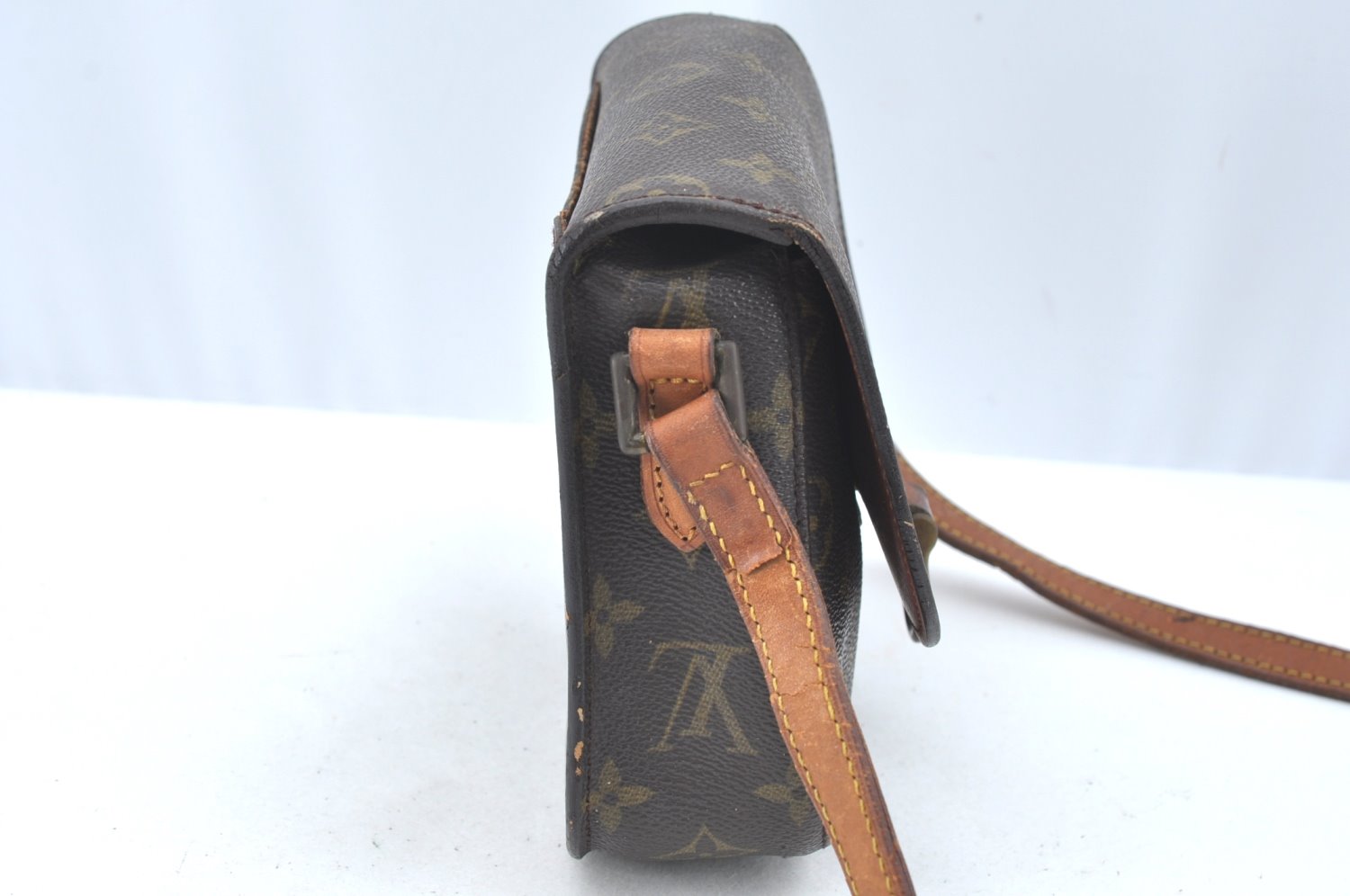 Auth Louis Vuitton Monogram Saint Cloud MM M51243 Shoulder Cross Bag Junk K5393