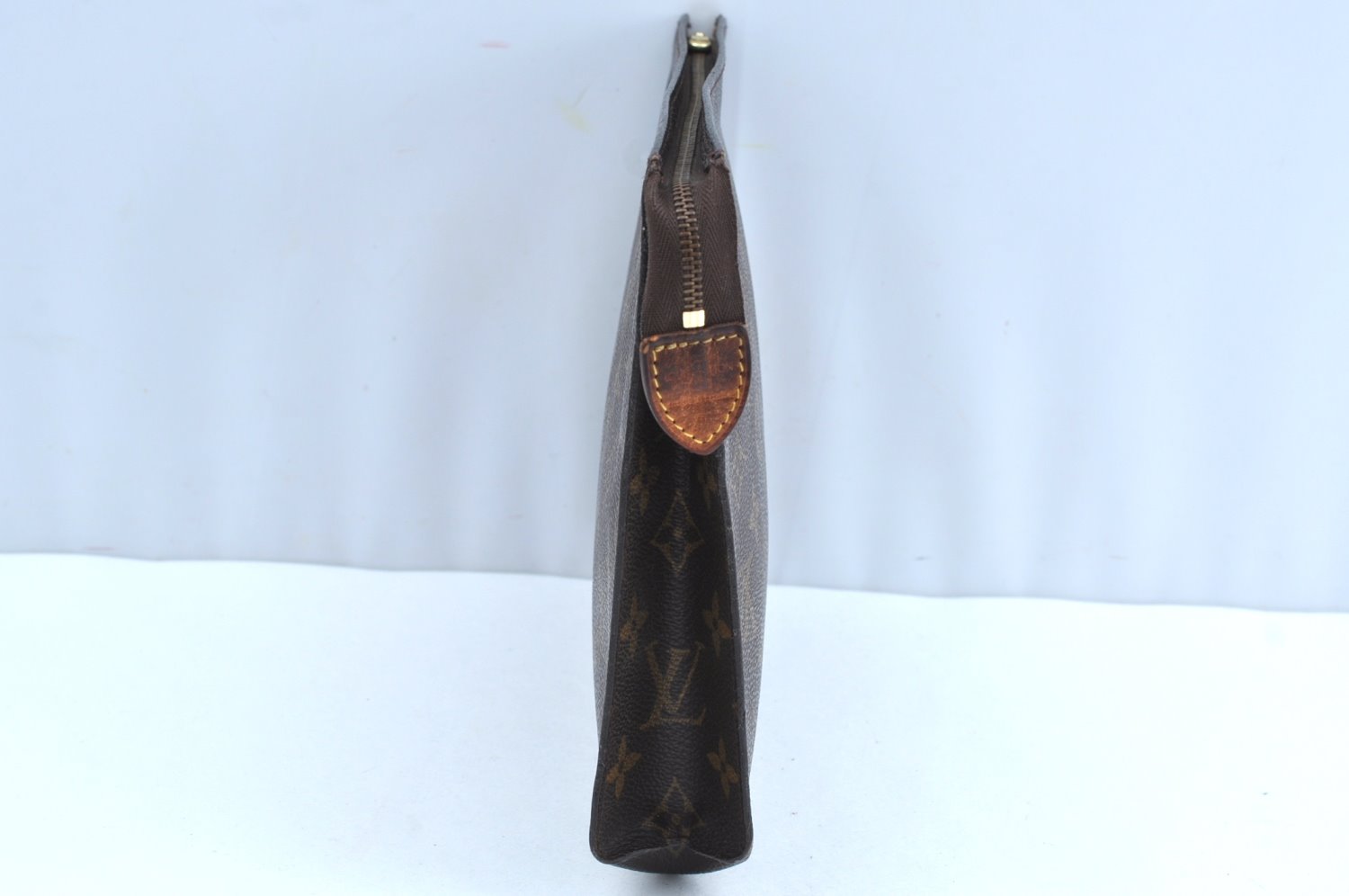 Auth Louis Vuitton Monogram Poche Toilette 26 Cosmetics Pouch Old Model LV K5413