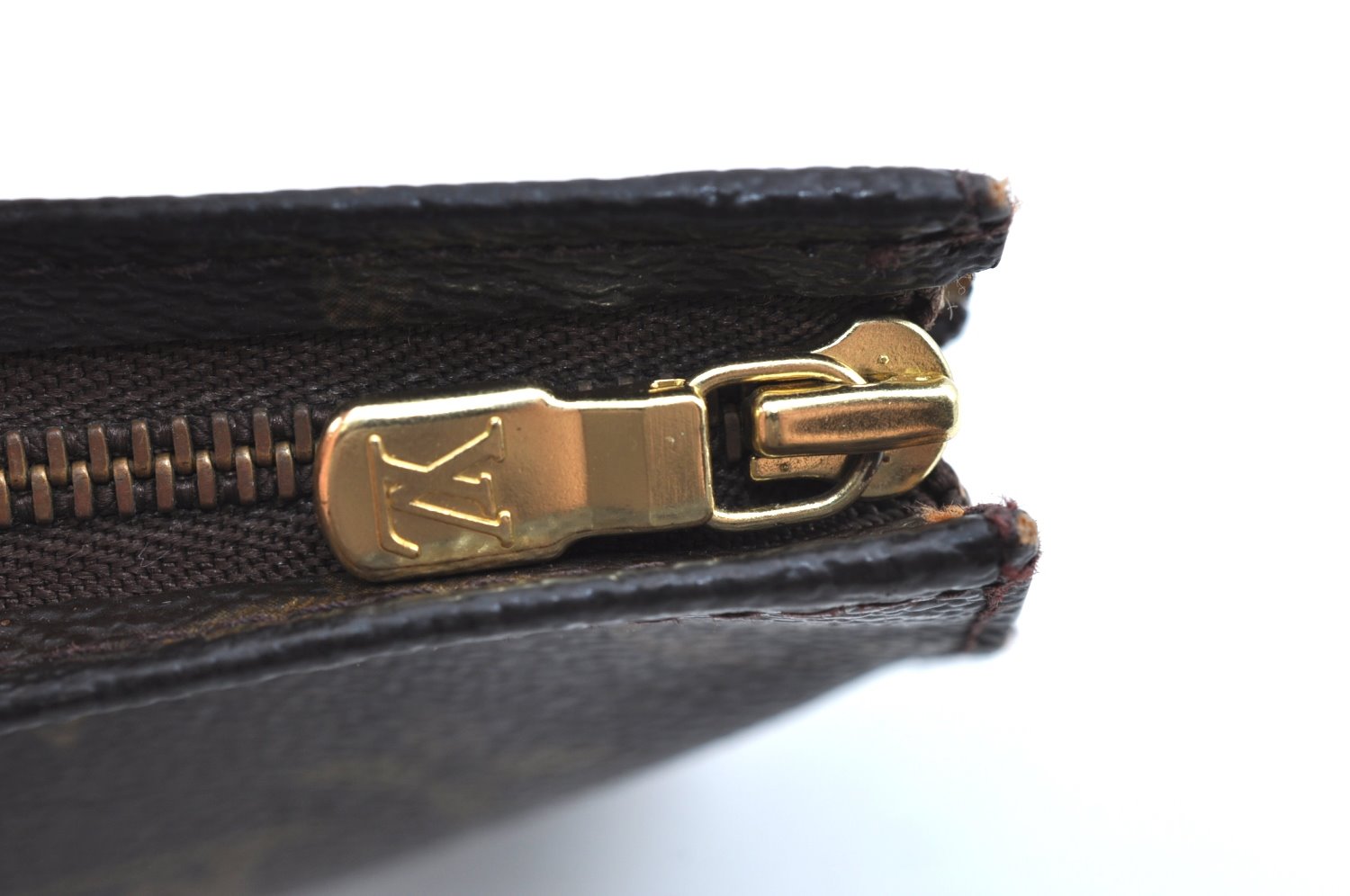 Auth Louis Vuitton Monogram Poche Toilette 26 Cosmetics Pouch Old Model LV K5413