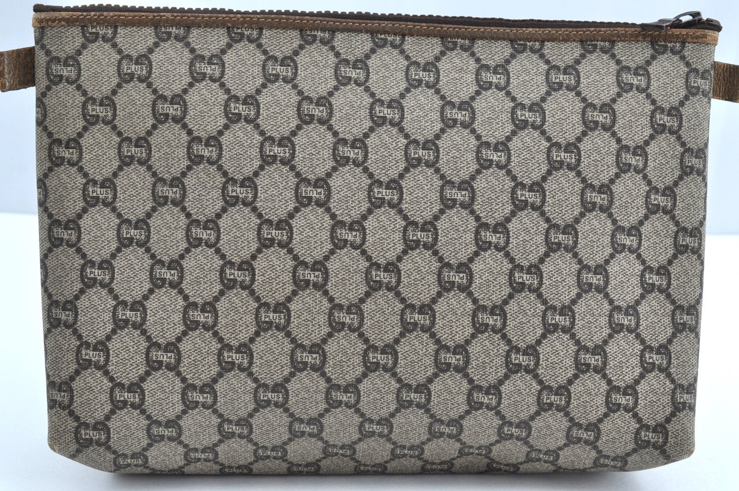 Authentic GUCCI GG Plus Clutch Hand Bag Purse GG PVC Leather Brown K5428