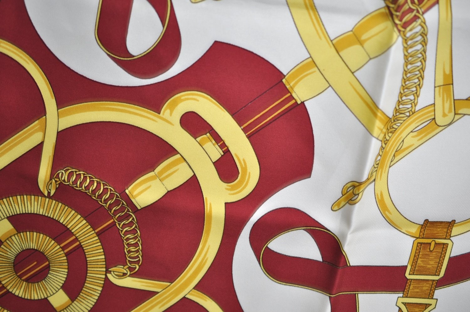 Authentic HERMES Carre 90 Scarf 