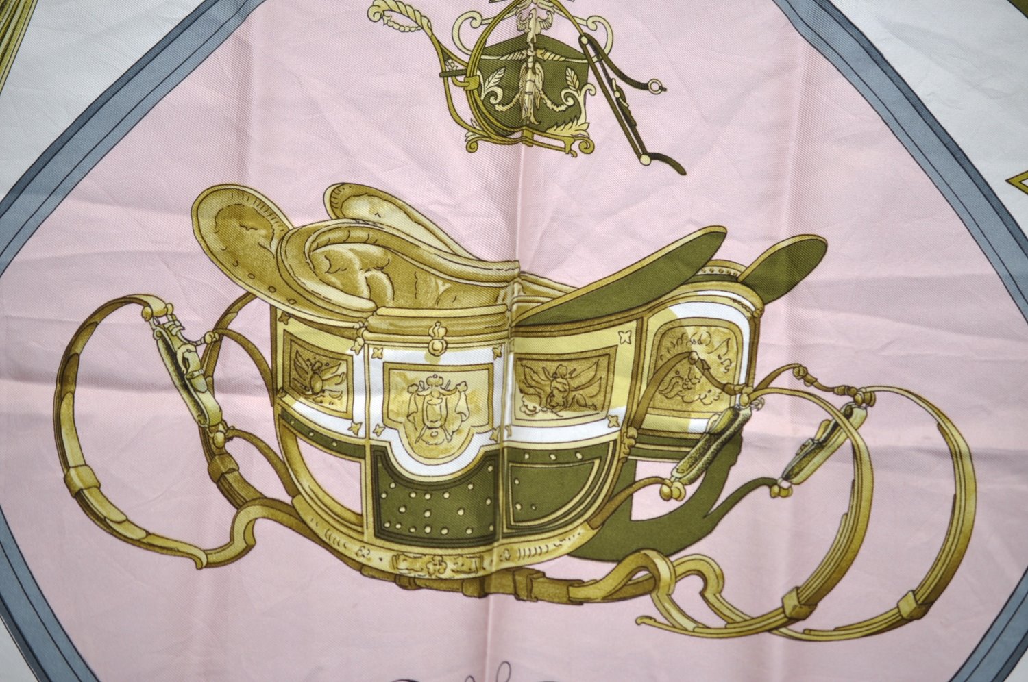 Authentic HERMES Carre 90 Scarf 