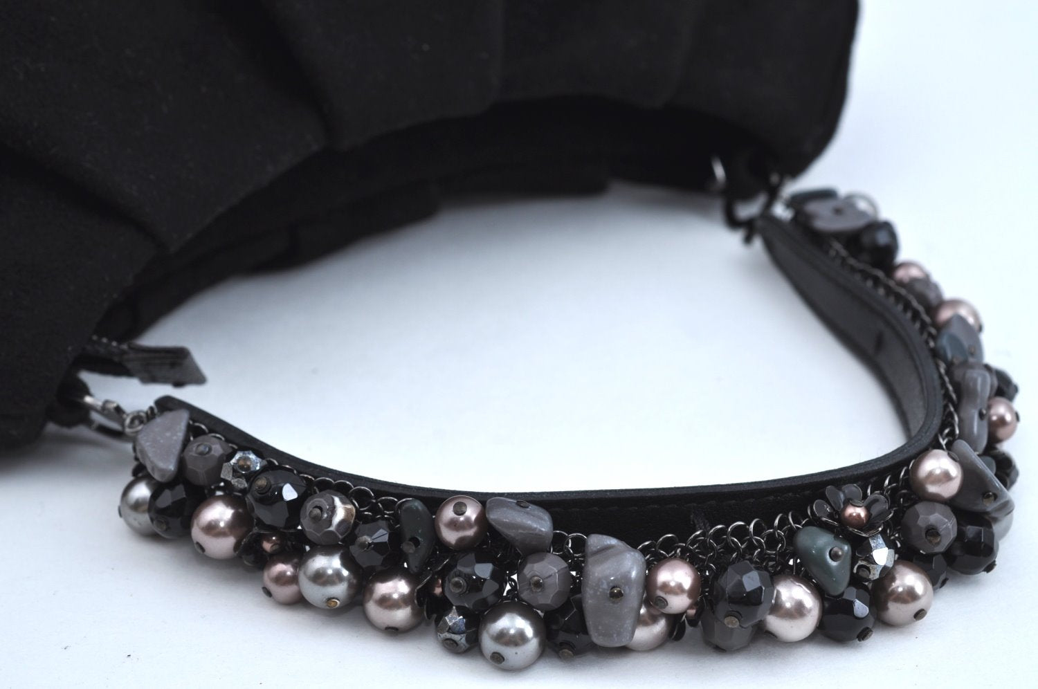 Auth Ferragamo Gancini Suede Leather Beads Shoulder Hand Bag Purse Black K5540