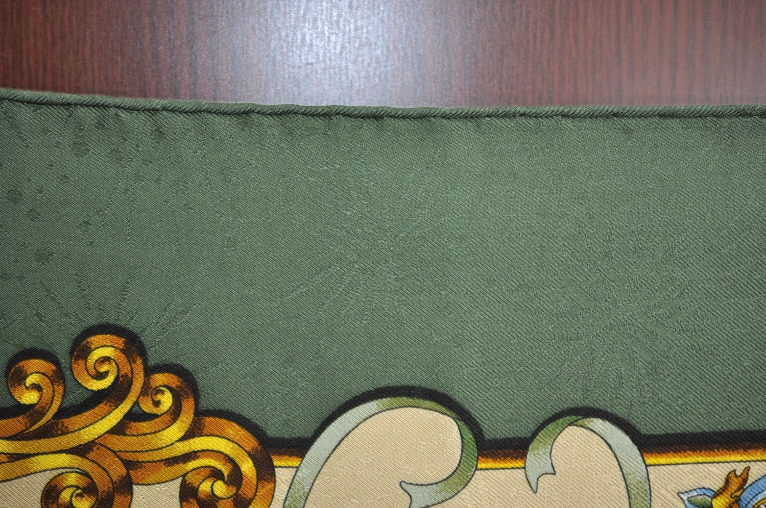 Authentic HERMES Carre 90 Scarf 